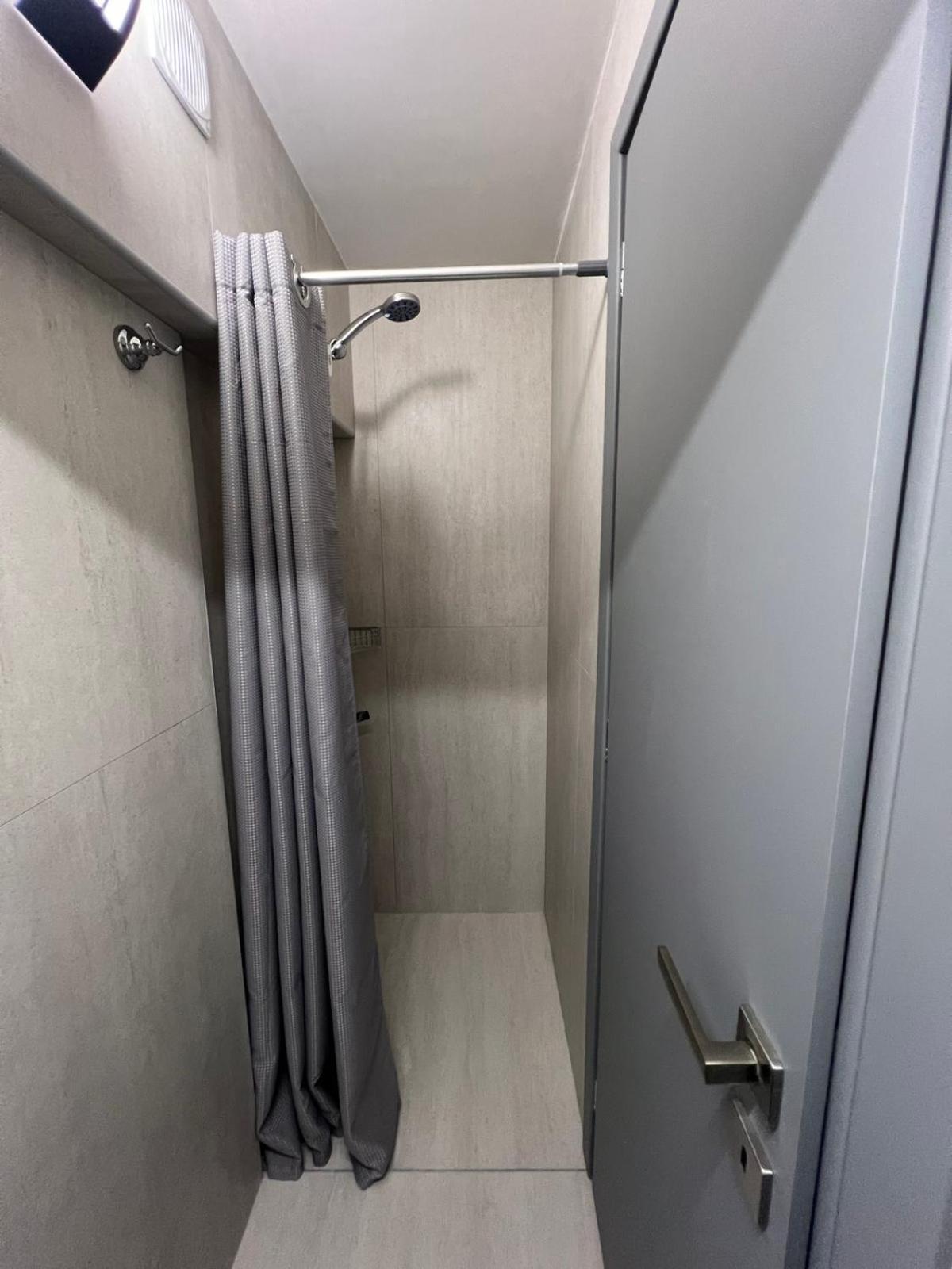 Apartment Falirou Athene Buitenkant foto